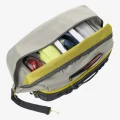 Eagle Creek Tour Travel Pack 40L Storm Grey — spakowana komora frontowa (widok z góry)