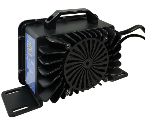 ładowarka do akumulatorów LiFePO4 Power LAB 48V 58,4V 25A czarna obudowa z radiatorem i uchwytem IP65