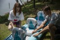 Parka przy nowym kajaku pompowanym AQUA MARINA